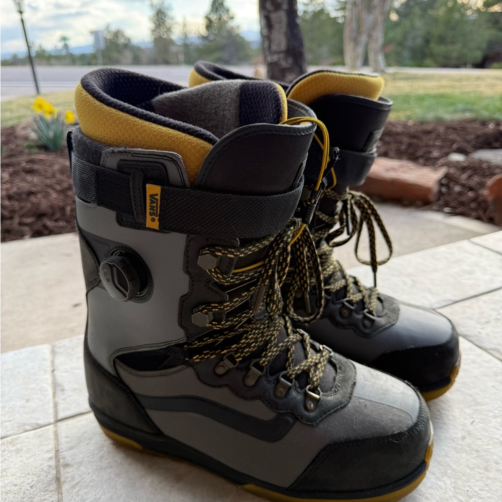 Vans Black and Yellow Snowboard Boots